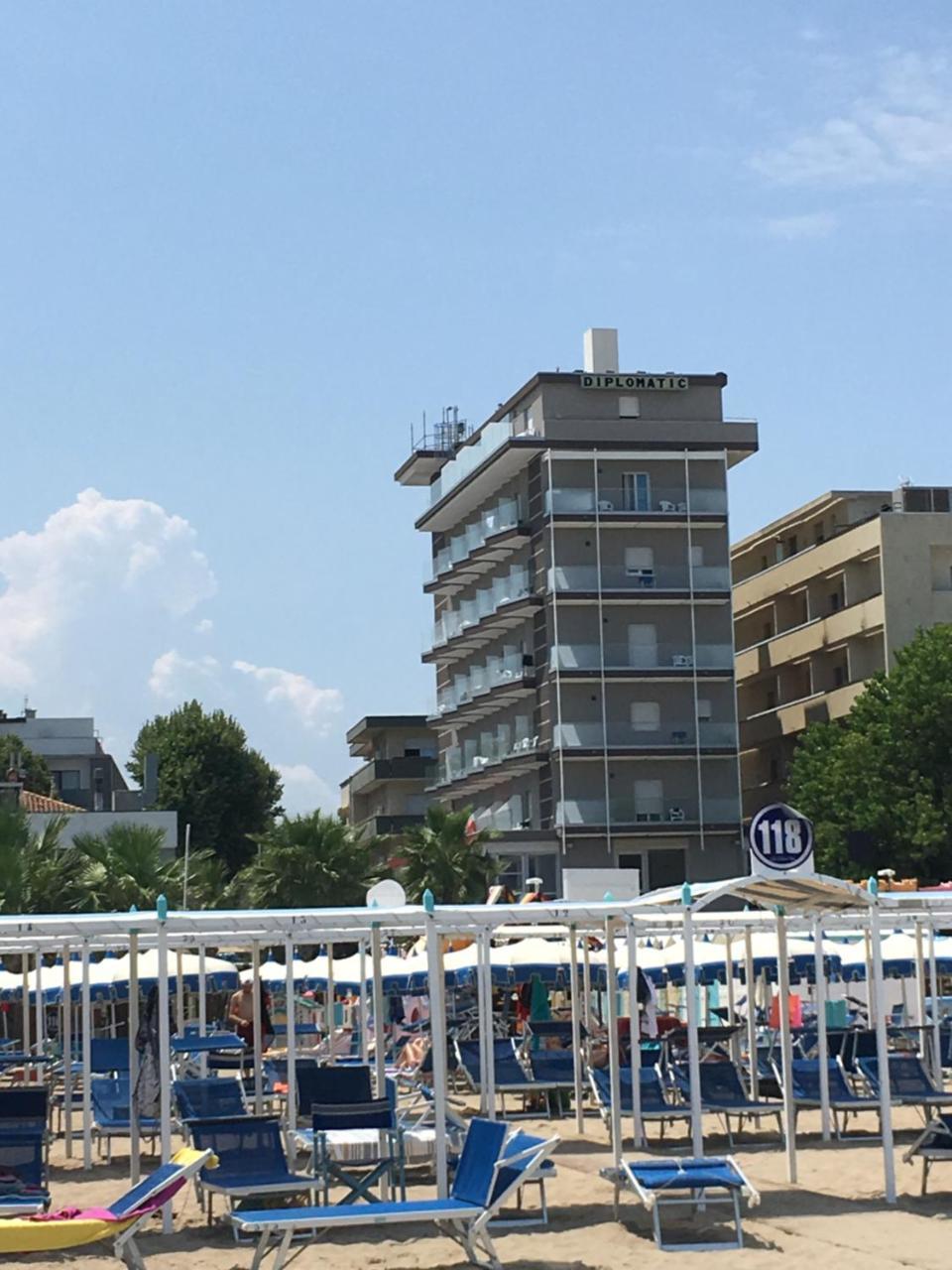 Hotel Diplomatic Ричоне Екстериор снимка